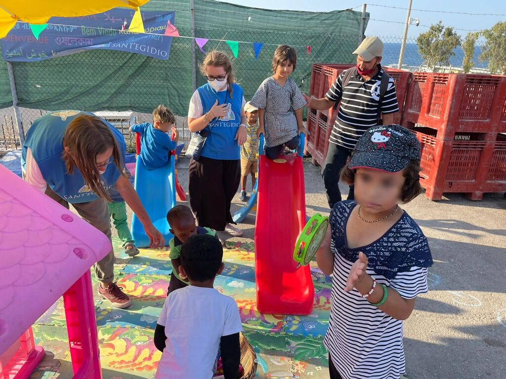 Language certificates and a play area for children: Sant'Egidio's summer with the refugees from Lesbos continues